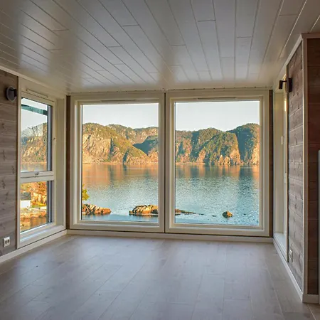 Lovely In With House Sea View *